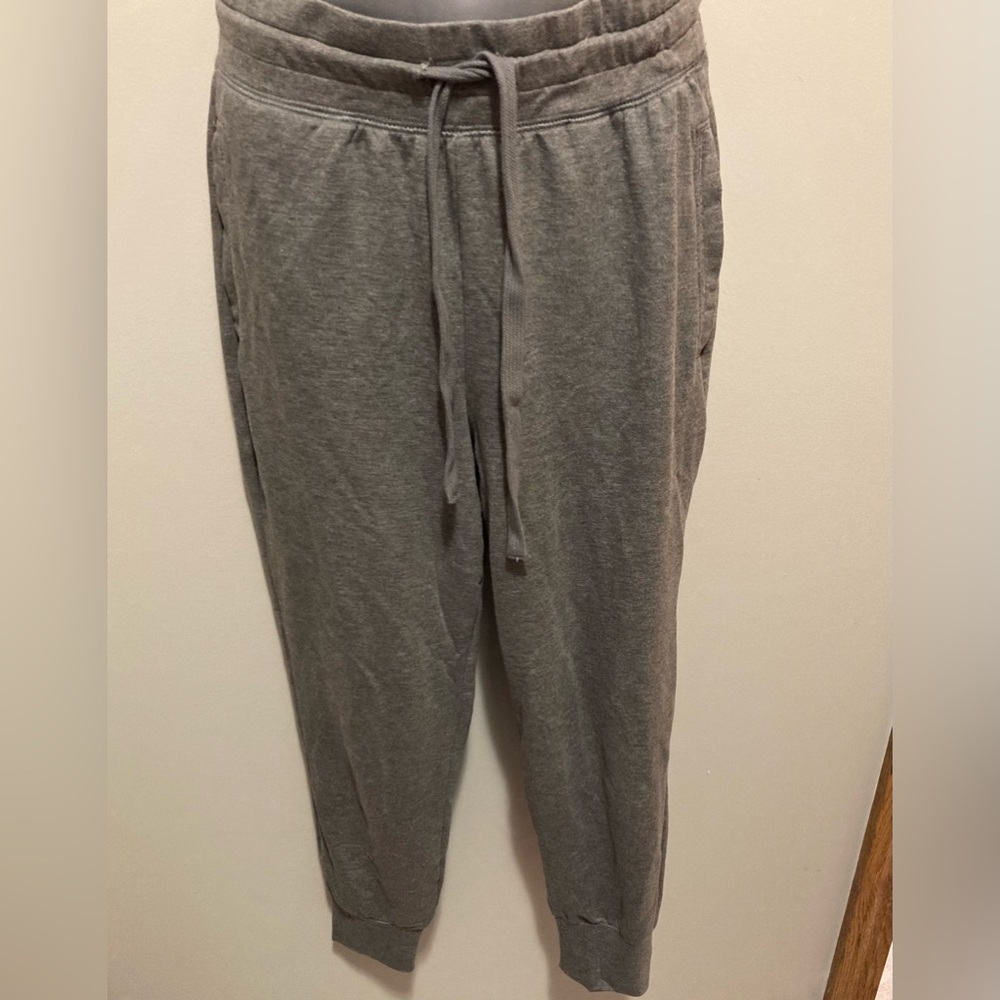 Cropped joggers